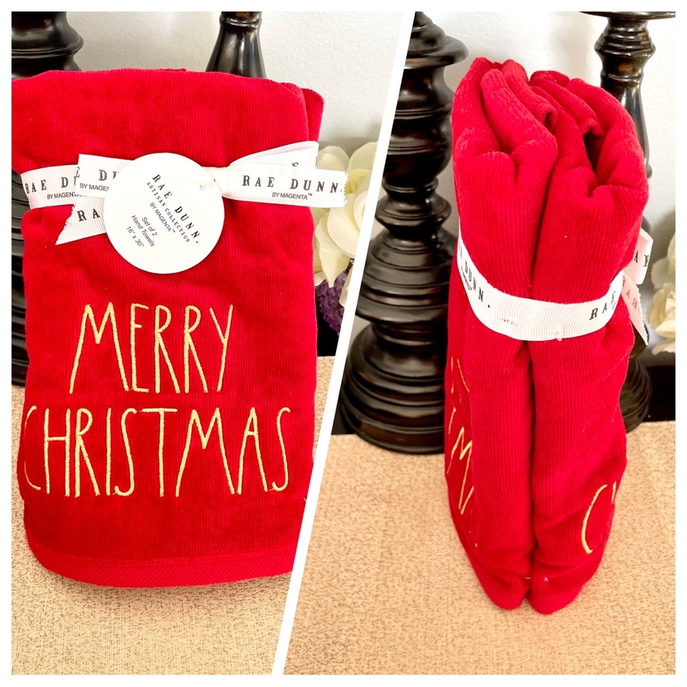 NWT Rae Dunn SET OF 2 MERRY CHRISTMAS Bathroom Hand Towels